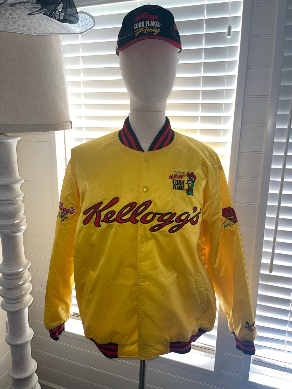 Vintage NASCAR Kelloggs Terry Labonte Satin Puffer Jacket Size XL + Matching Hat